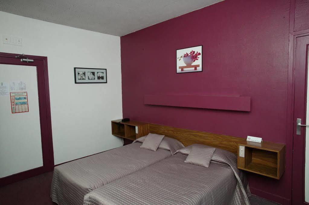 Des Lys Hotel 3*